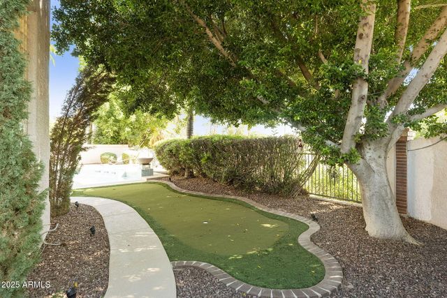 5839 W DEL LAGO Circle, Glendale, AZ 85308