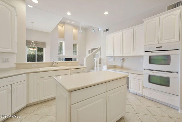 5839 W DEL LAGO Circle, Glendale, AZ 85308