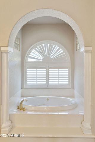 5839 W DEL LAGO Circle, Glendale, AZ 85308