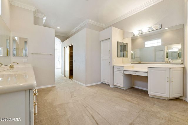 5839 W DEL LAGO Circle, Glendale, AZ 85308