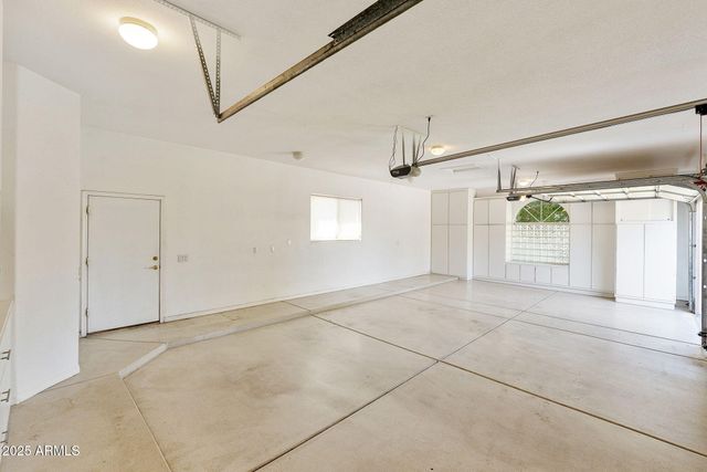 5839 W DEL LAGO Circle, Glendale, AZ 85308