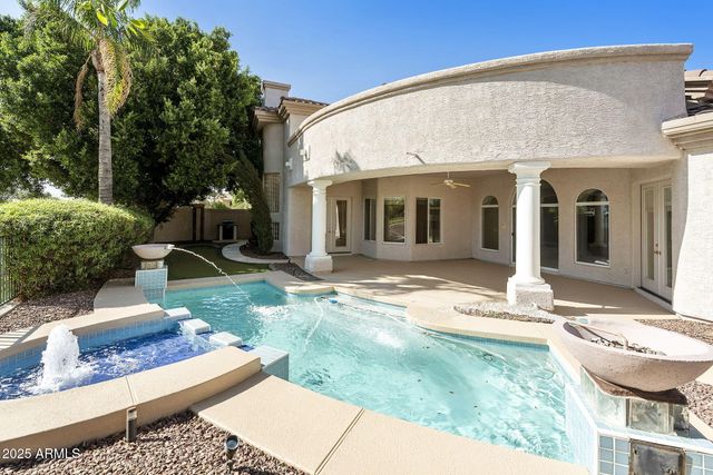 5839 W DEL LAGO Circle, Glendale, AZ 85308