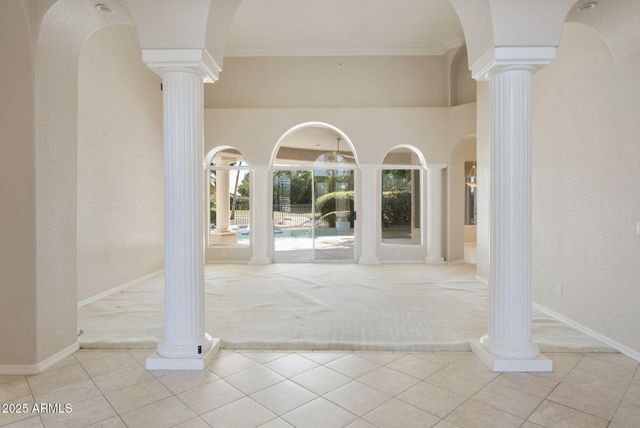 5839 W DEL LAGO Circle, Glendale, AZ 85308