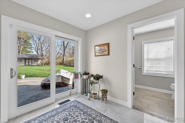 1324 Brynnwood Drive, Ladue, MO 63124