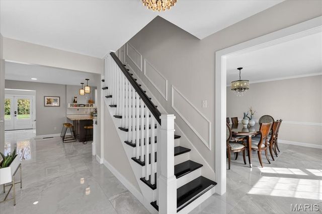 1324 Brynnwood Drive, Ladue, MO 63124