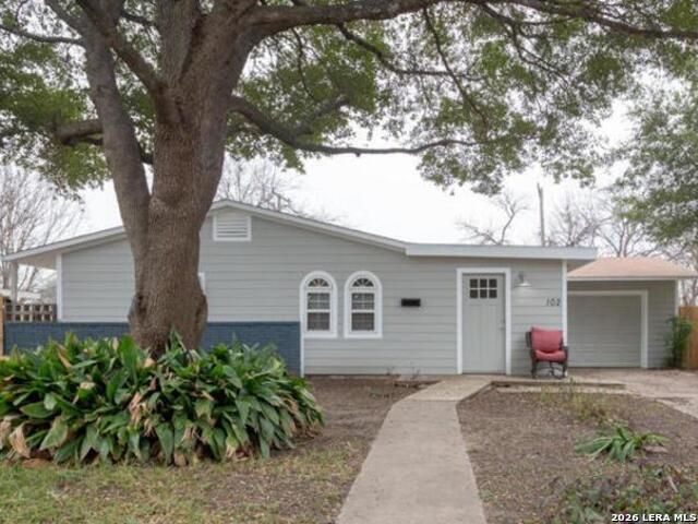 102 ANTRIM DR, San Antonio, TX 78218