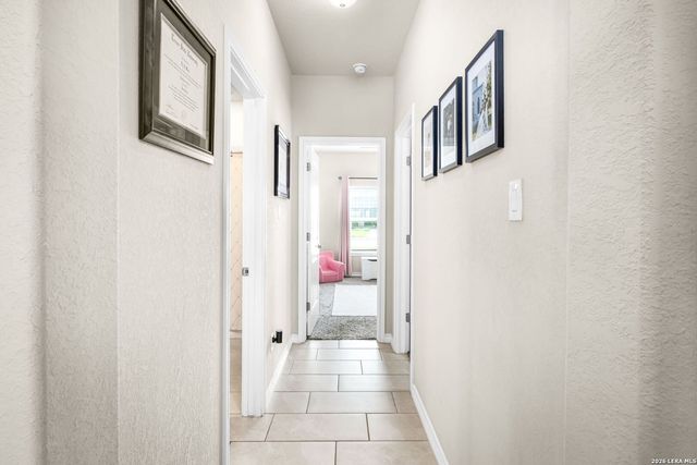 117 Fairway, Floresville, TX 78114