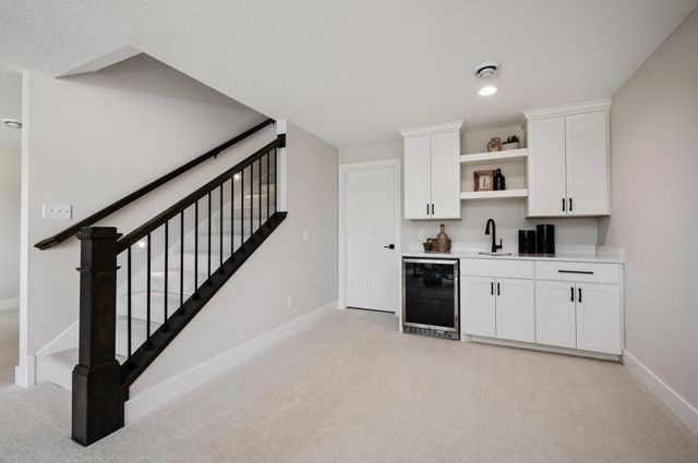 7635 Ochoa Avenue NE, Otsego, MN 55330