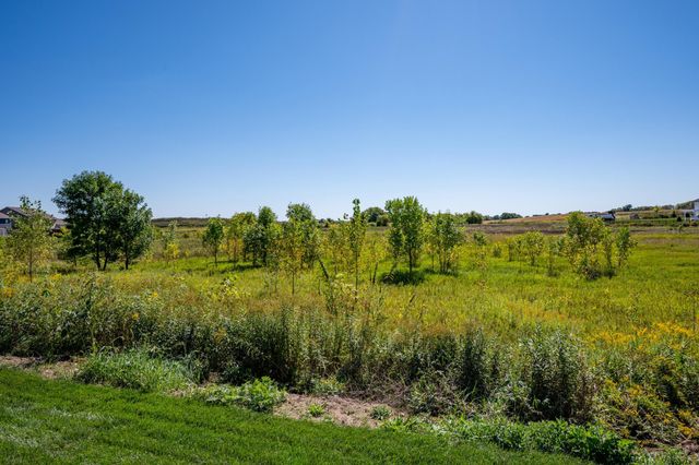7635 Ochoa Avenue NE, Otsego, MN 55330