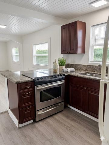 1527 NW 63rd Street, Miami, FL 33147