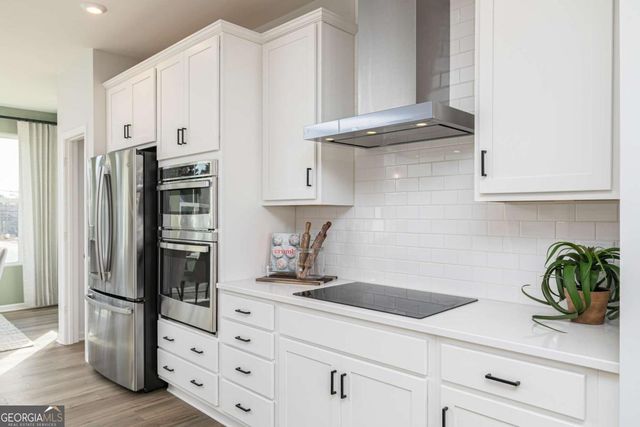 2923 Beaconwood Court, Lawrenceville, GA 30043