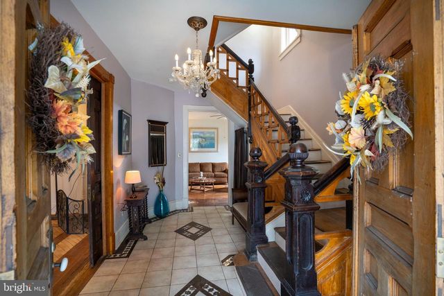 140 E LINN ST, Bellefonte, PA 16823