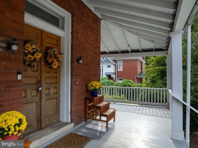 140 E LINN ST, Bellefonte, PA 16823