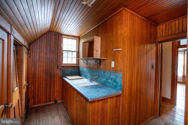 140 E LINN ST, Bellefonte, PA 16823