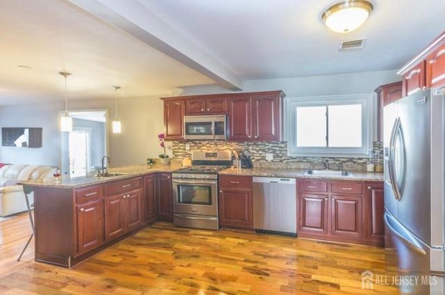 1912 Montgomery Street, Rahway, NJ 07065