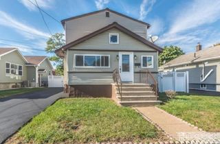 1912 Montgomery Street, Rahway, NJ 07065