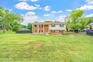 905 N Cedar Bluff Rd 3, Knoxville, TN 37923
