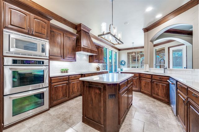 520 WILLOW RIDGE Circle, Prosper, TX 75078