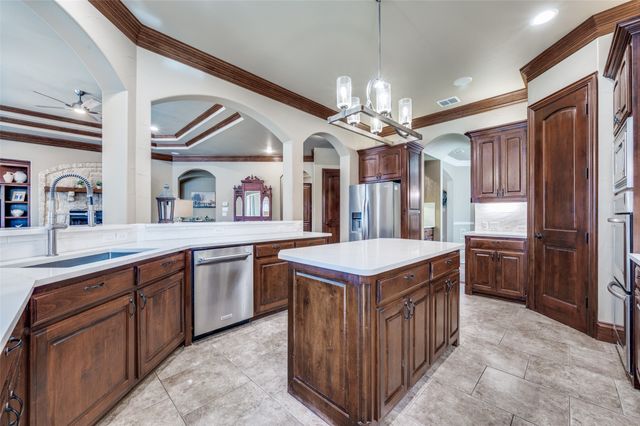 520 WILLOW RIDGE Circle, Prosper, TX 75078