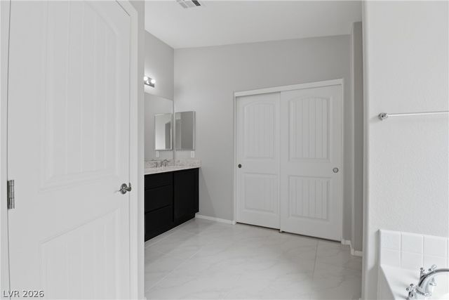 4557 Rockland Break Court, Las Vegas, NV 89147