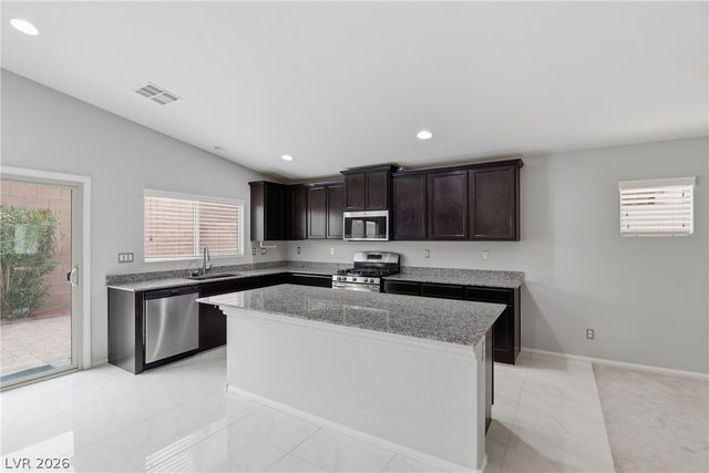 4557 Rockland Break Court, Las Vegas, NV 89147