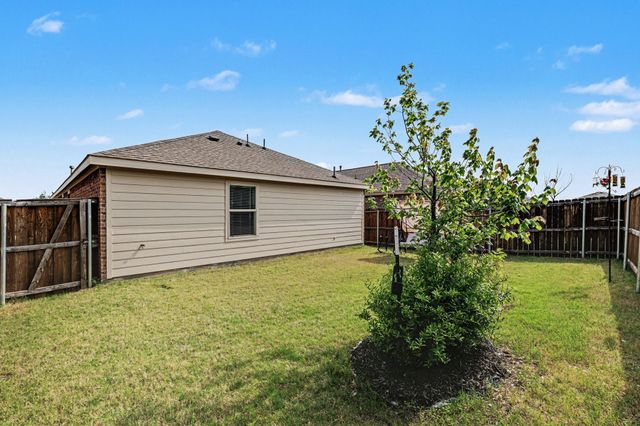 14056 Drover Street, Pilot Point, TX 76258