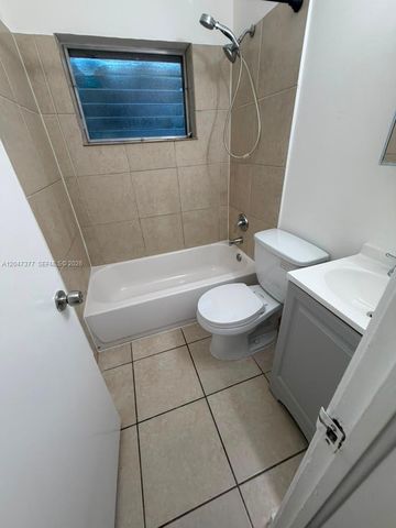 6901 Thomas Street, Hollywood, FL 33024