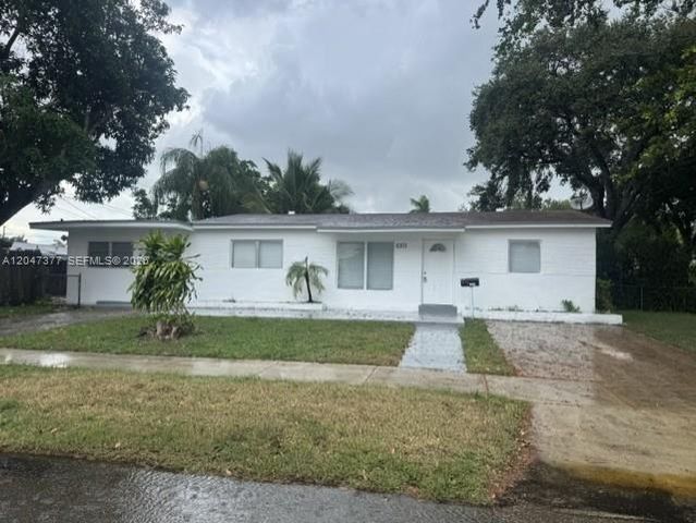6901 Thomas Street, Hollywood, FL 33024