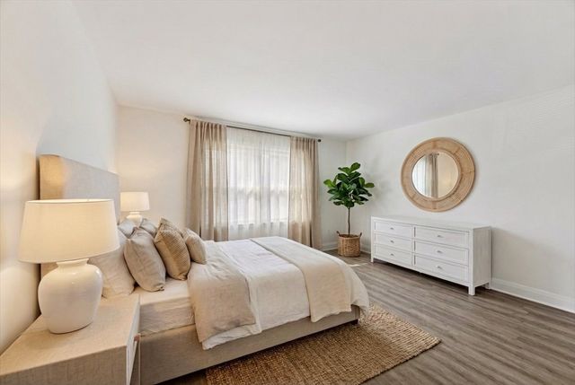 1538 Park Avenue 1B, River Forest, IL 60305