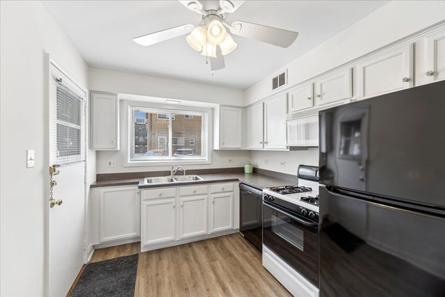 1538 Park Avenue 1B, River Forest, IL 60305