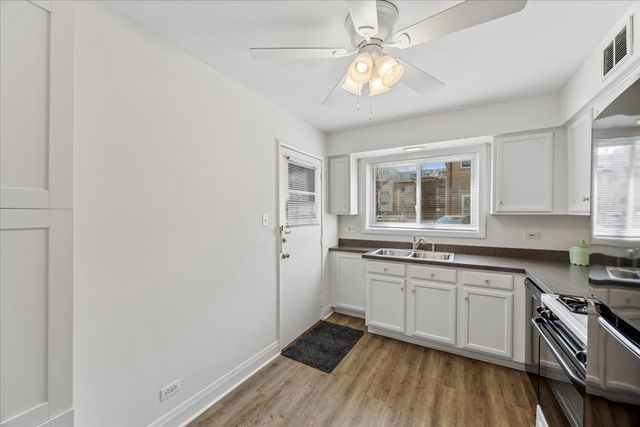 1538 Park Avenue 1B, River Forest, IL 60305