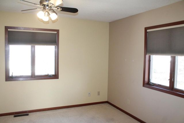 2027 Charles STREET, La Crosse, WI 54603