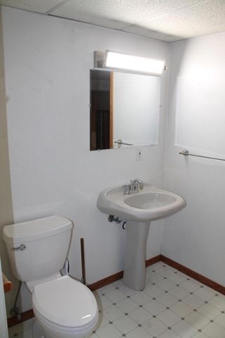 2027 Charles STREET, La Crosse, WI 54603