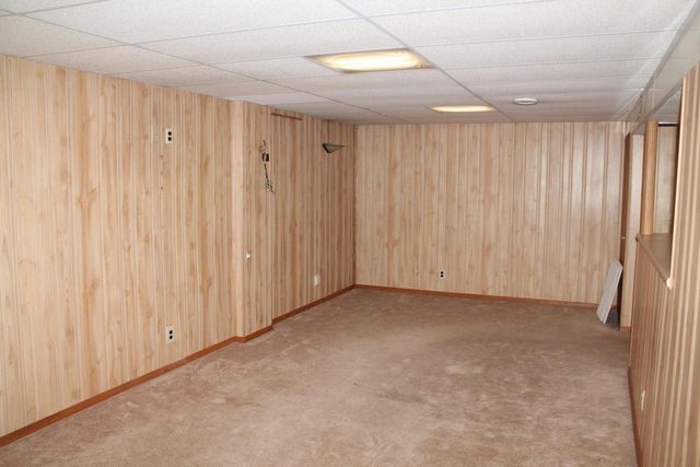 2027 Charles STREET, La Crosse, WI 54603