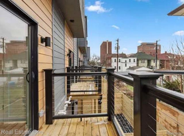 1547 Pallister Street 11, Detroit, MI 48206