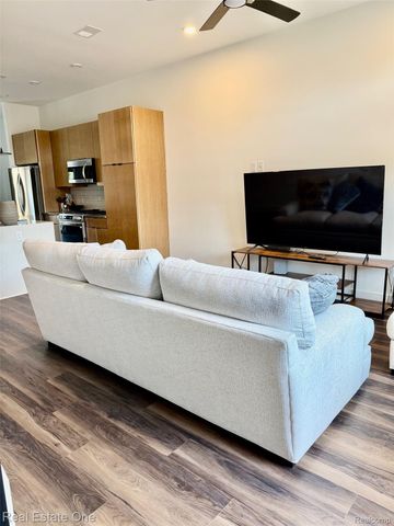 1547 Pallister Street 11, Detroit, MI 48206