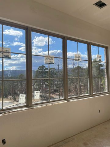 5 Mountain Brook Road, Little Rock, AR 72223