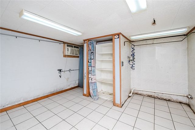 228 Harrison Ave, Robinson, PA 15949