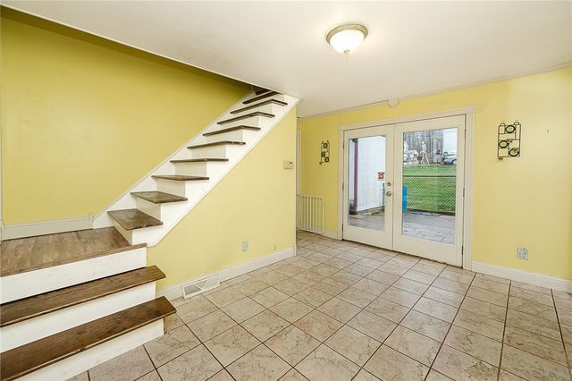 228 Harrison Ave, Robinson, PA 15949