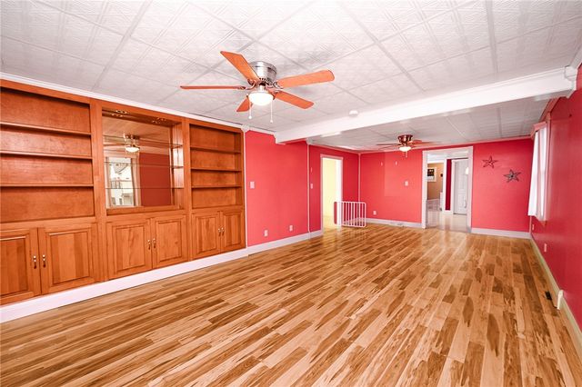 228 Harrison Ave, Robinson, PA 15949