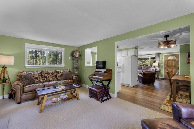 15003 E River Loop Drive, Bend, OR 97707