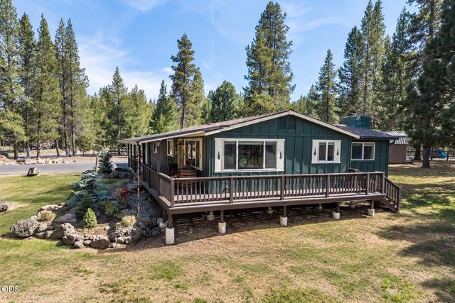 15003 E River Loop Drive, Bend, OR 97707