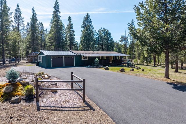 15003 E River Loop Drive, Bend, OR 97707