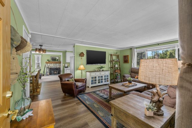 15003 E River Loop Drive, Bend, OR 97707