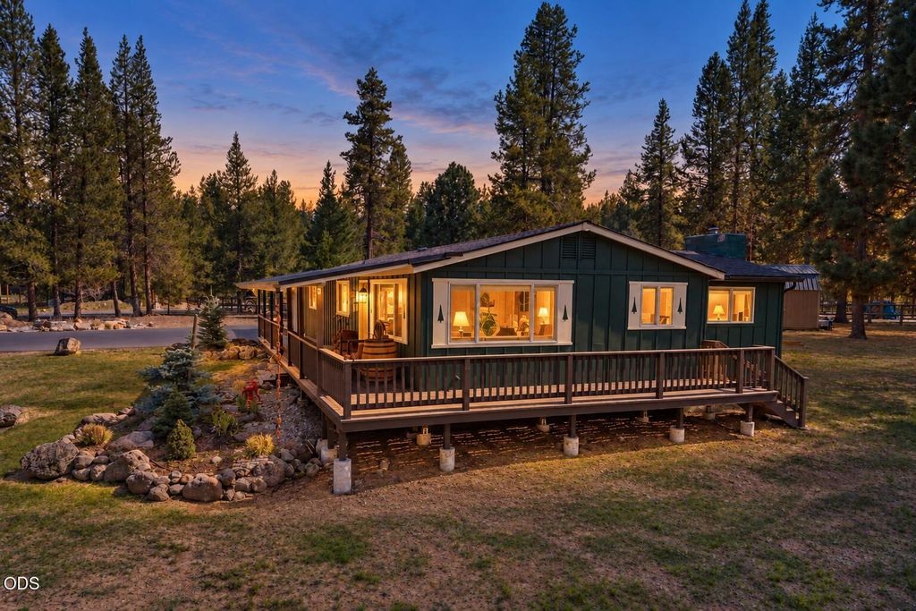 15003 E River Loop Drive, Bend, OR 97707