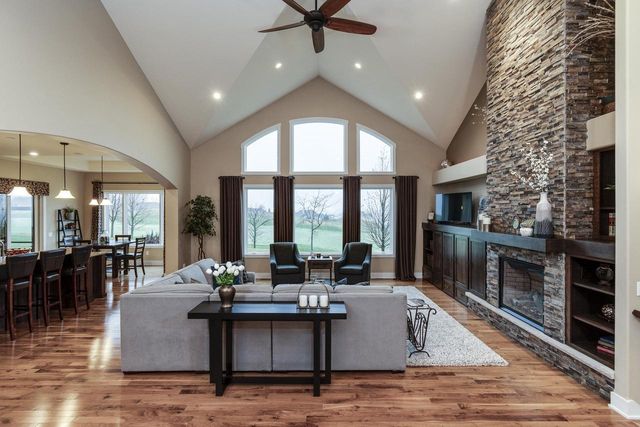 939 Carnoustie Way, Oregon, WI 53575