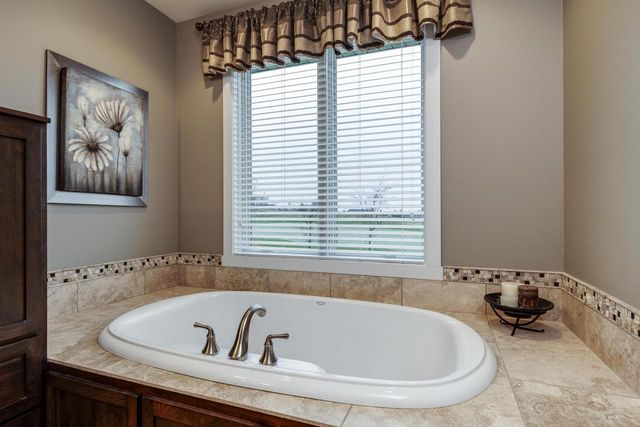 939 Carnoustie Way, Oregon, WI 53575