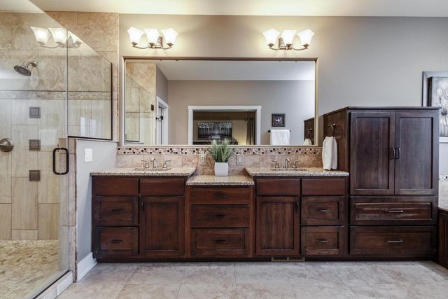 939 Carnoustie Way, Oregon, WI 53575