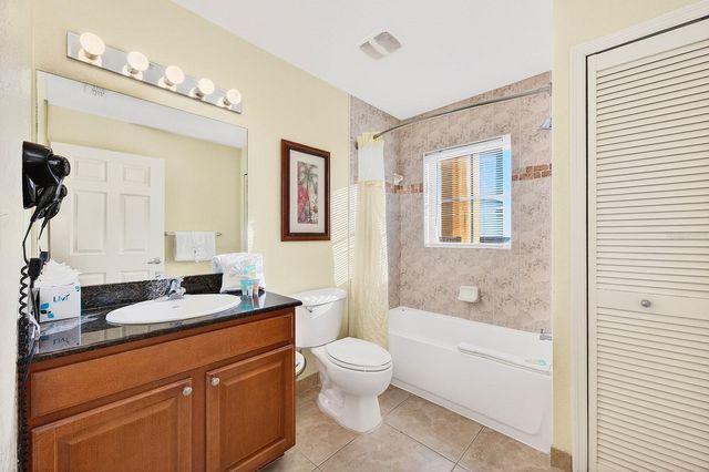 8125 RESORT VILLAGE DRIVE 5901, Orlando, FL 32821