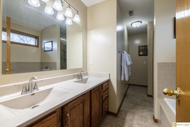 14510 S 23 Street, Bellevue, NE 68123